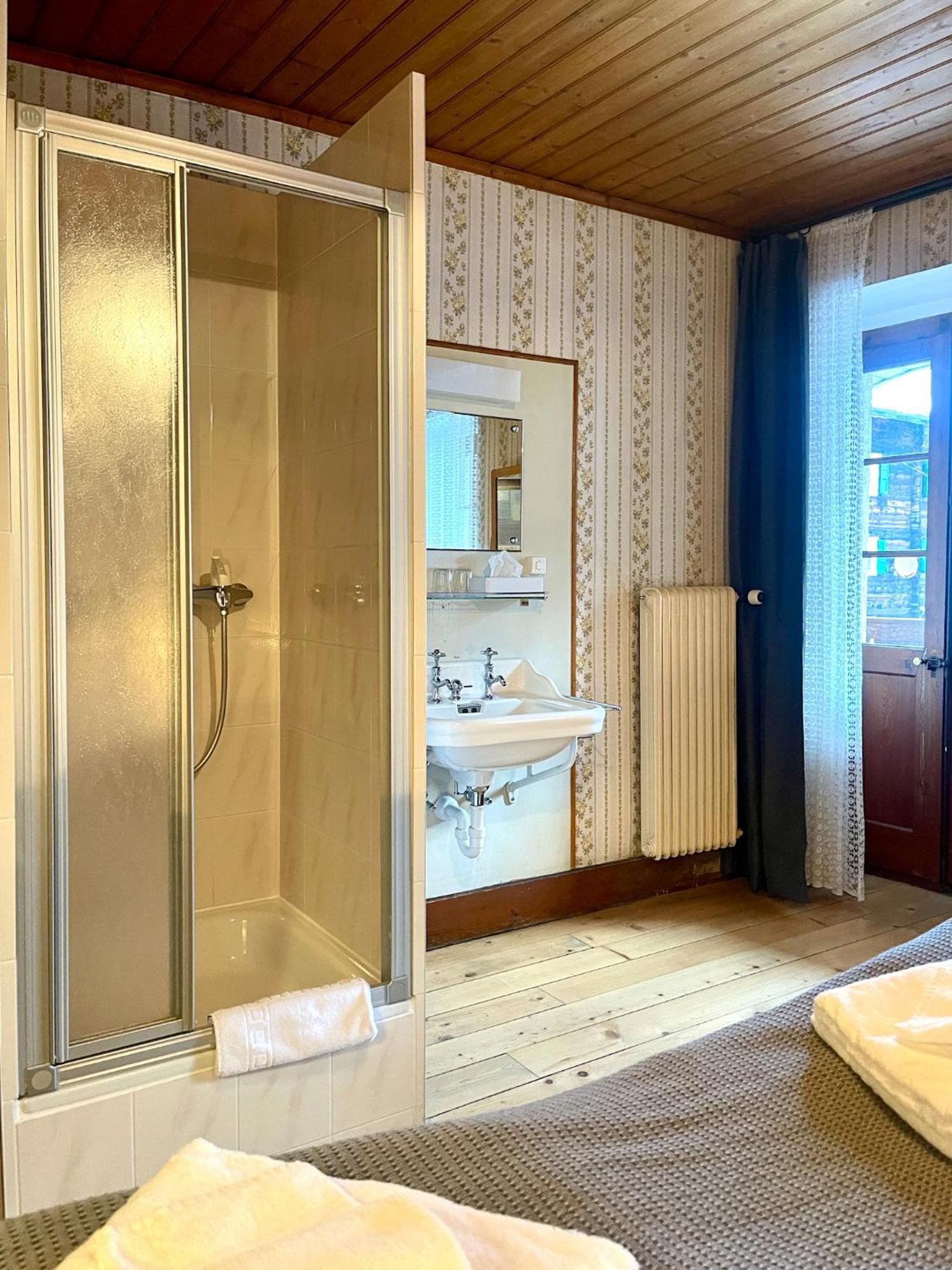 Du Glacier Boutique & Traditions Hotel Fiesch Zewnętrze zdjęcie